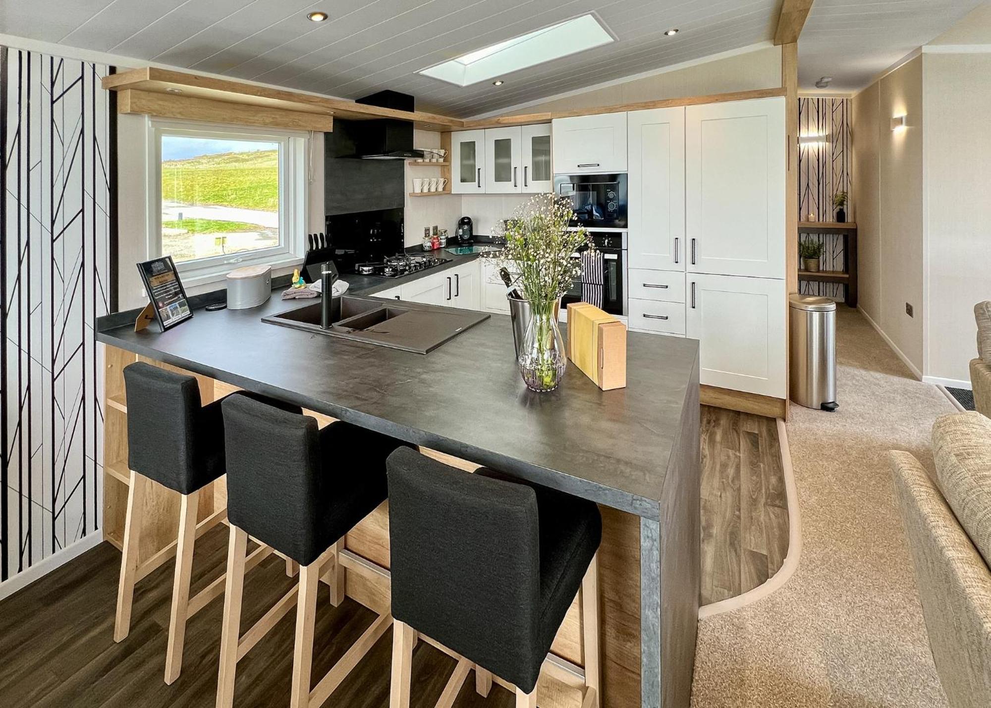 Aber Bay Holiday Park Абъристуит Стая снимка